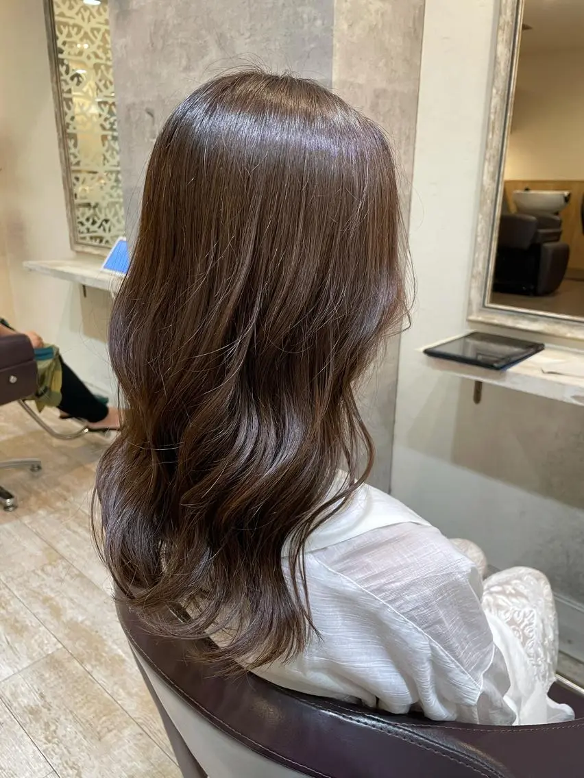 ロング カラー カット ヘアカラー 小顔/似合わせカット 杉山莉菜のヘアスタイル