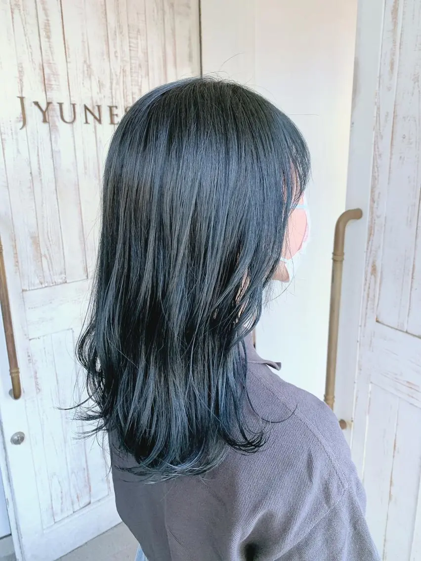 セミロング カラー ヘアアレンジ 黒髪 ブルーカラー ブルーブラック ブルージュ イルミナカラー 似合わせヘア🔸 アサダ タカコ🔸のヘアスタイル