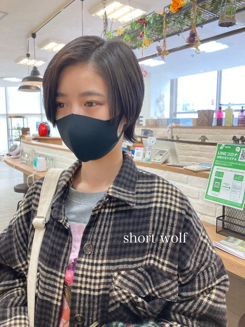 ショート 切りっぱなしボブ ショートボブ ハンサムショート ボブ ショートヘア カット トリートメント 初めてのショート お任せください✂️のヘアスタイル