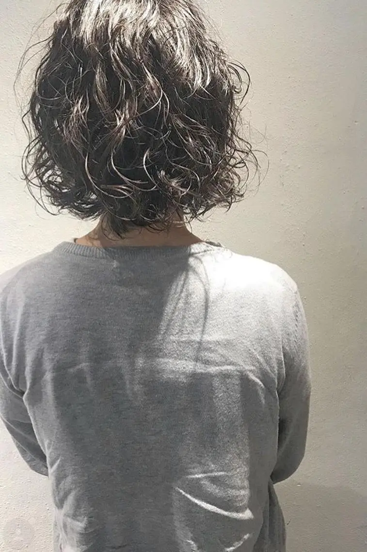 ショート パーマ カット パーマ トリートメント 坂本 裕介のヘアスタイル