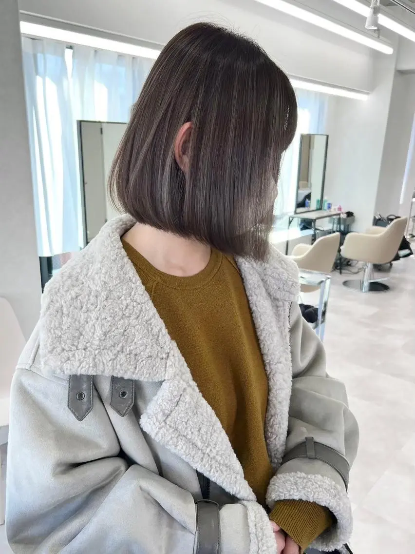ミディアム ボブ 中明度/透明感 🥀那波のヘアスタイル