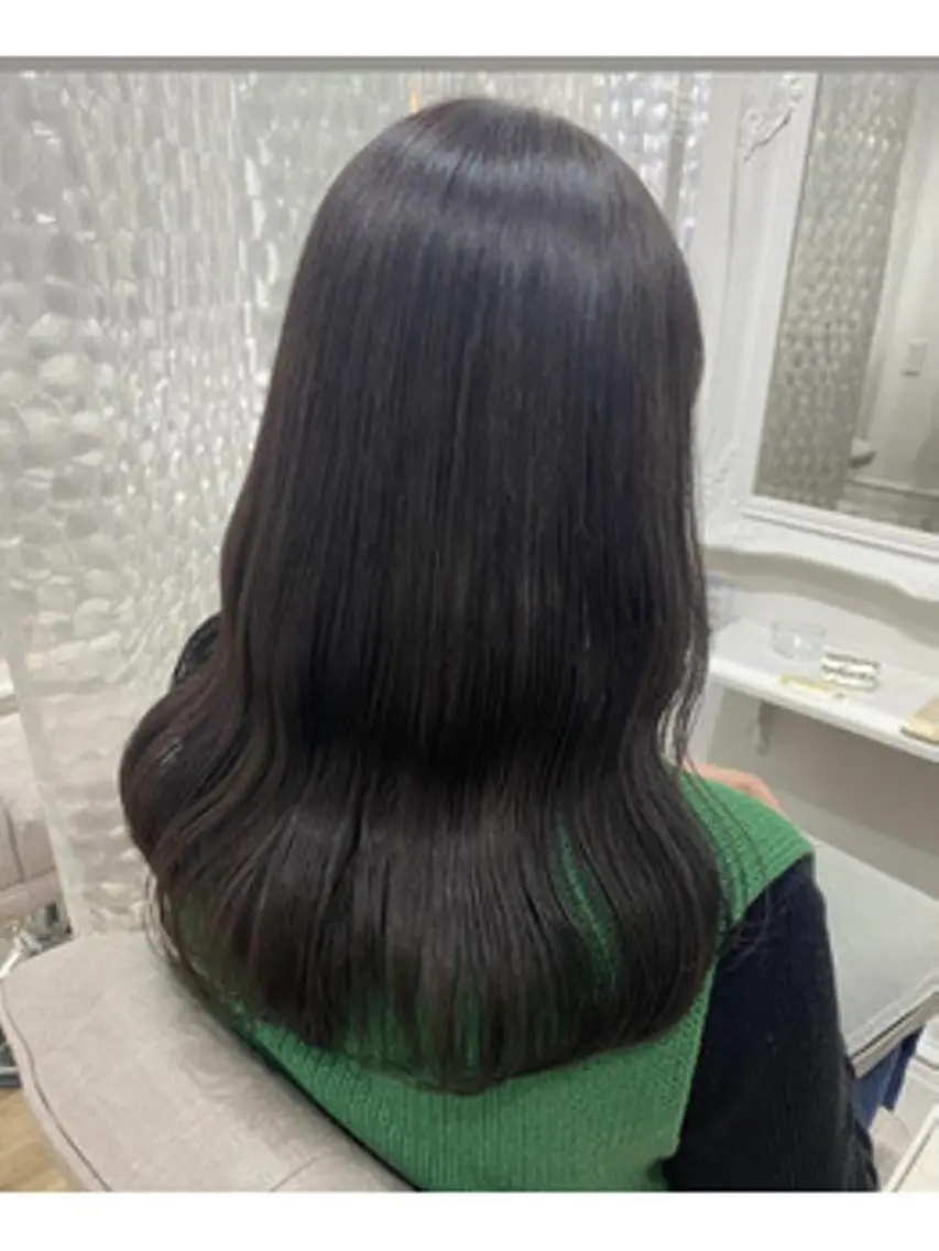 ミディアム カラー パーマ ヘアアレンジ ミディアムパーマ アディクシーカラー ブリーチ ケアカラー 透明感カラー ヘアカラー トリートメント ヘアケア特化型サロン newi 梅田のヘアスタイル