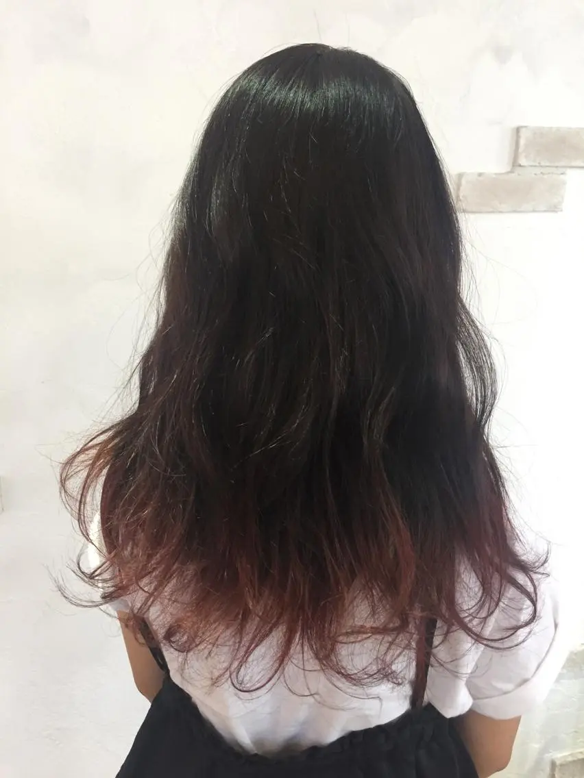 ミディアム カラー ヘアアレンジ グラデーションカラー レッドカラー ハットリ /北習志野のヘアスタイル