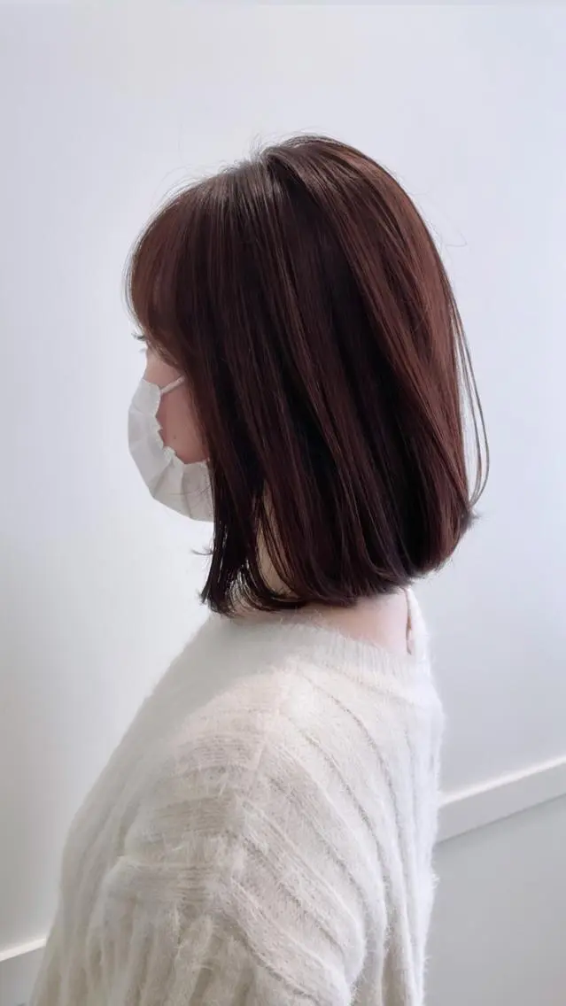 ミディアム カット ヘアカラー トリートメント Yuka ∥ 深層筋 ×睡眠改善ヘッドスパのヘアスタイル