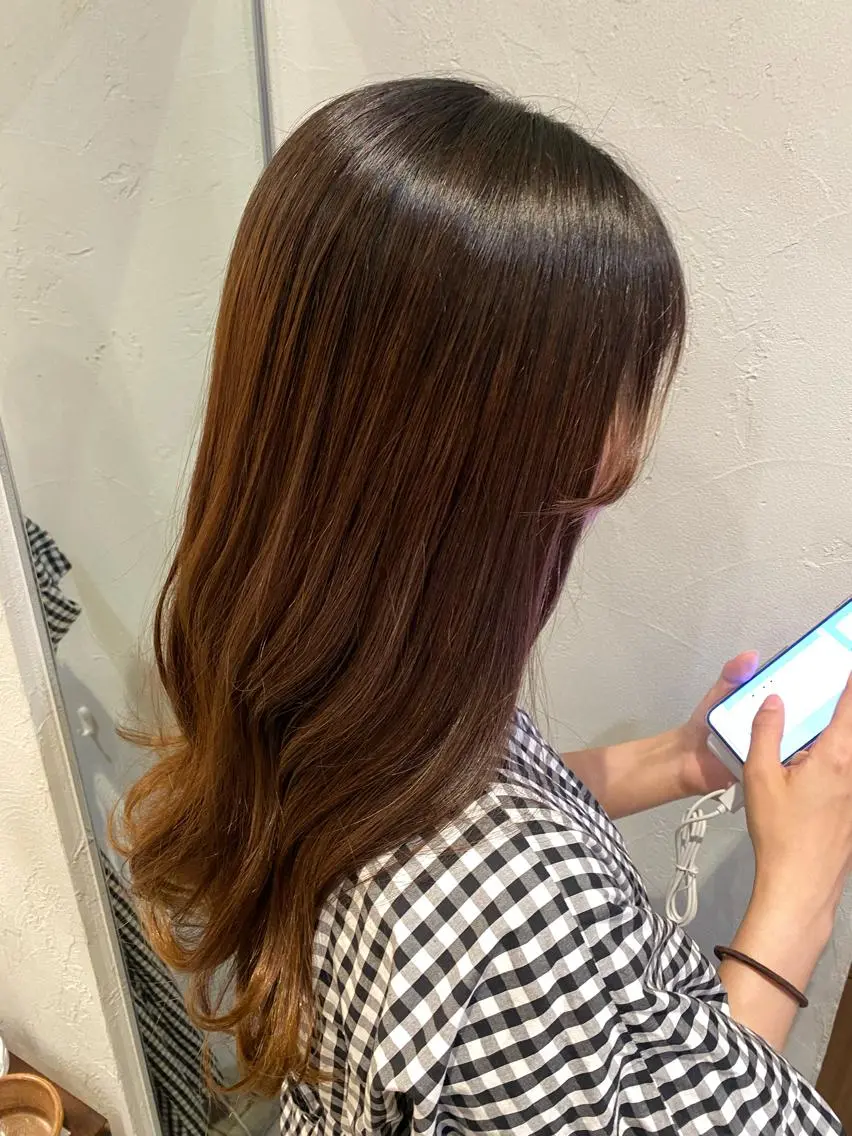 ロング トリートメント 丸山 心 / 艶カラーのヘアスタイル