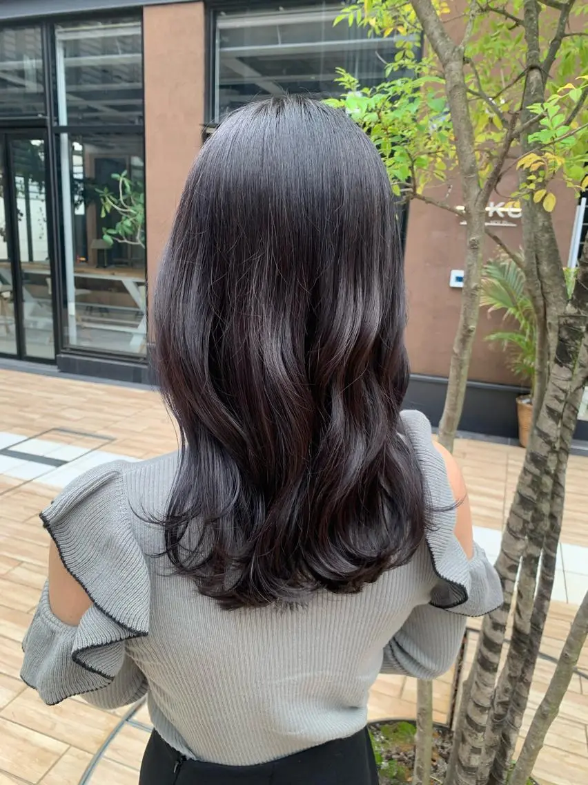 セミロング カラー ヘアアレンジ カット ヘアカラー トリートメント yuka .のヘアスタイル