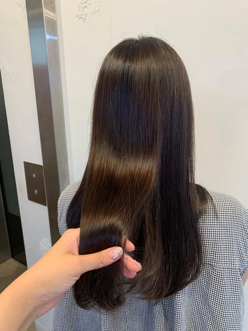 ロング カラー ベージュカラー ラベンダーカラー ラベンダーベージュ カット ヘアカラー 藤間 帆乃夏（とうまほのかのヘアスタイル