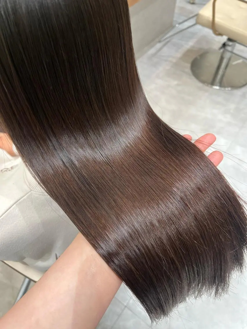 ロング 髪質改善 カット 縮毛矯正 トリートメント ヘッドスパ 近 紗理奈のヘアスタイル