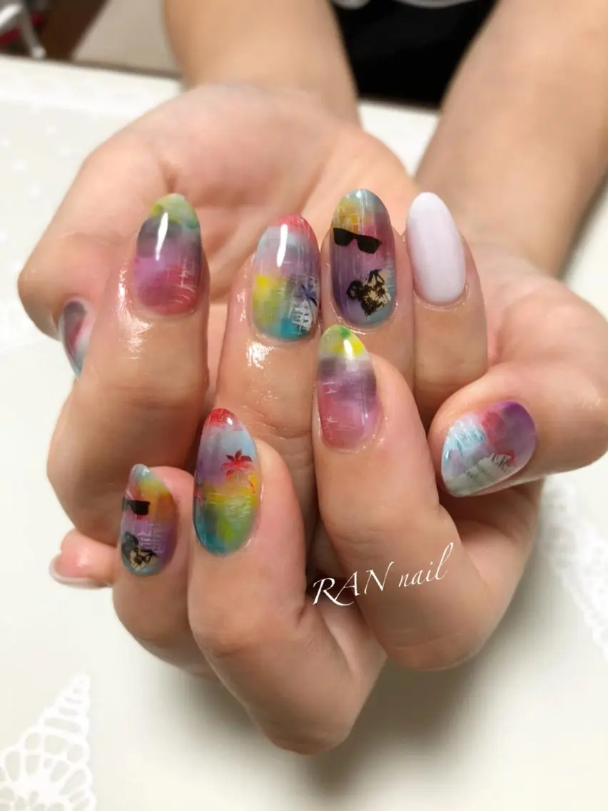 ネイル ハンドネイル フットネイル RAN nailのネイルデザイン
