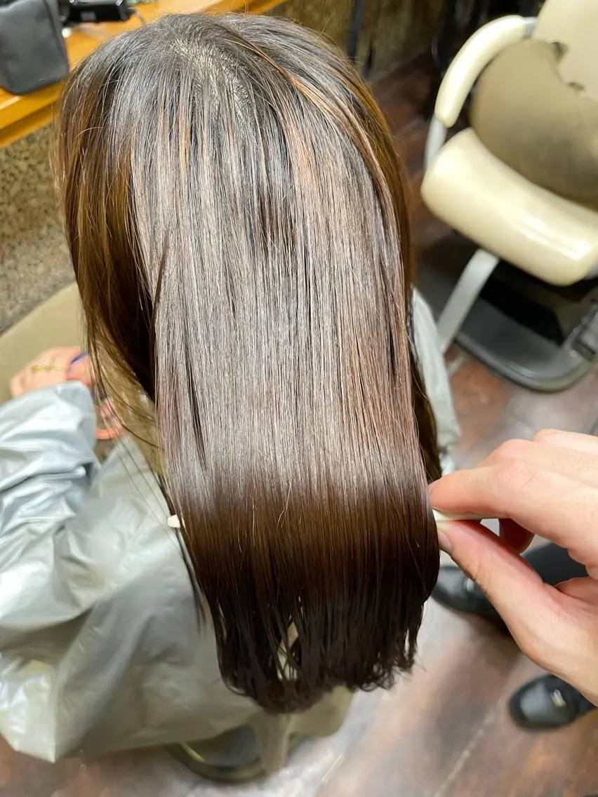 ロング パーマ ストレートパーマ 髪質改善・艶カラー HIROTOのヘアスタイル