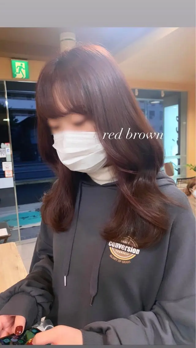 セミロング ヘアカラー 🫧艶髪カラー🫧 森本くるみのヘアスタイル