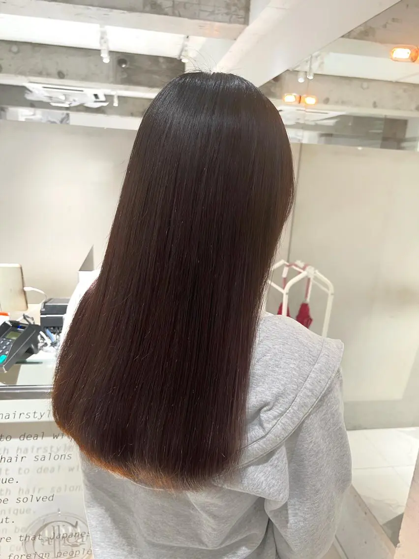ロング パーマ 外国人風カラー ストレートパーマ 縮毛矯正 トリートメント ヘッドスパ ヘアセット 艶くすみカラー ‎/縮毛/川添桃花‎のヘアスタイル