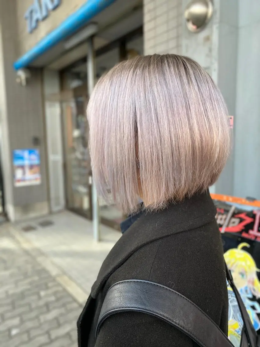 ショート ヘアカラー ゆぴ☾/推しカラー /ハイトーンのヘアスタイル