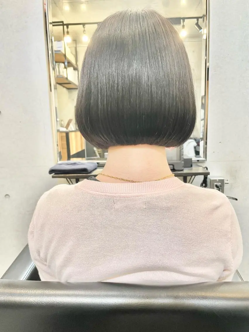 ショート カラー ショートボブ ハンサムショート アディクシーカラー イヤリングカラー ハイライトカラー カット ヘアカラー トリートメント ショートボブ髪質改善 縮毛矯正のプロ山道潤のヘアスタイル
