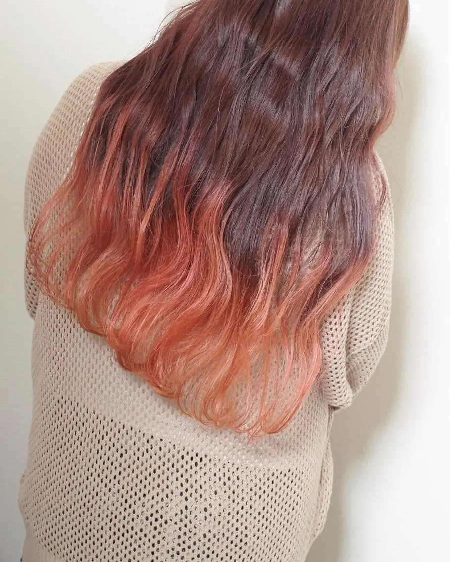 ロング カラー グラデーションカラー ピンクカラー ヘアカラー 土居 正季のヘアスタイル