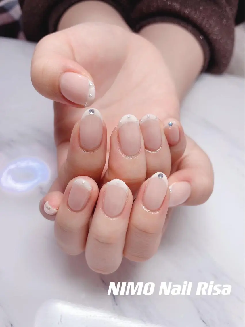 ネイル ハンドネイル RI SA☀️ リサのネイルデザイン