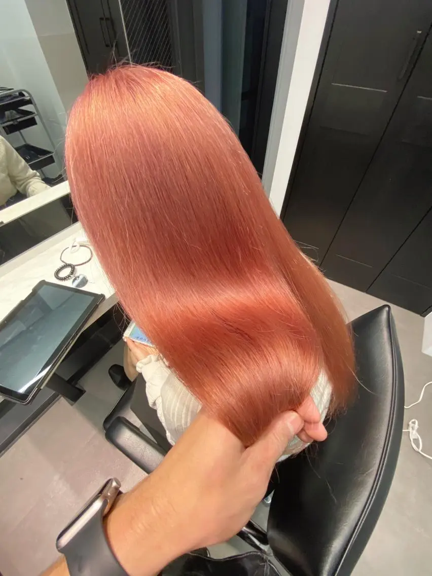 ロング カラー 🌈ブリーチ特化🌈 MINATOのヘアスタイル