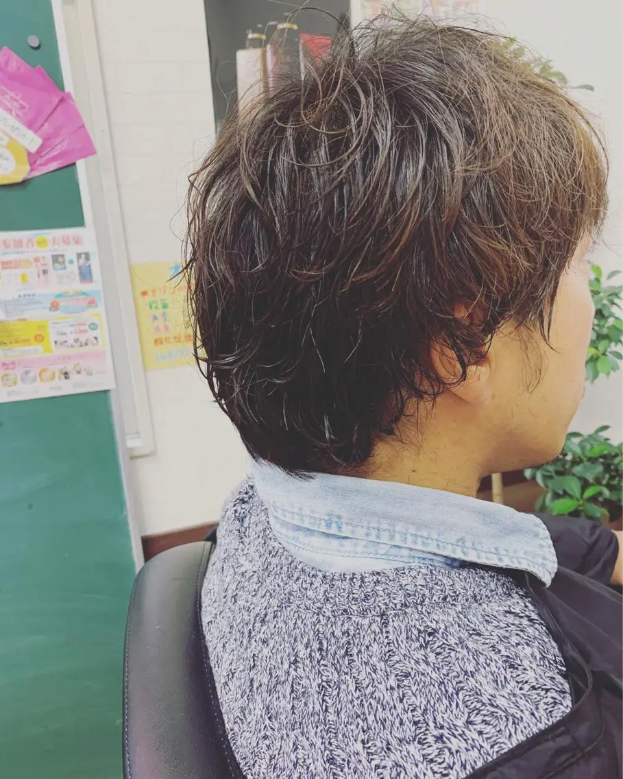 ショート パーマ メンズ 中本 愛理のヘアスタイル