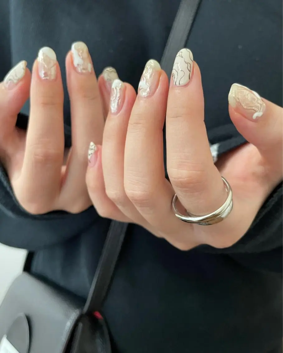 ネイル アートネイル ハンドネイル フットネイル kiii.__ ✴︎*のネイルデザイン