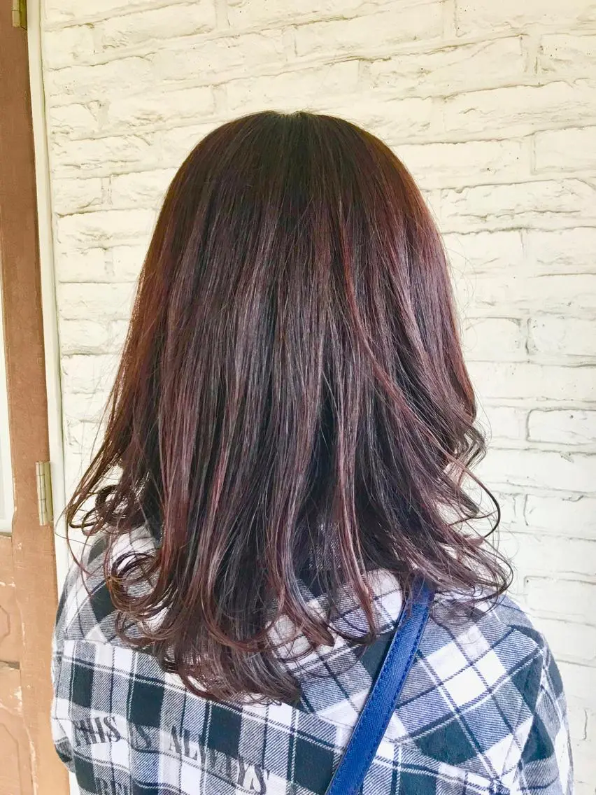 セミロング カラー ベージュカラー ピンクカラー ピンクベージュ カット トリートメント 澤田 彩香のヘアスタイル