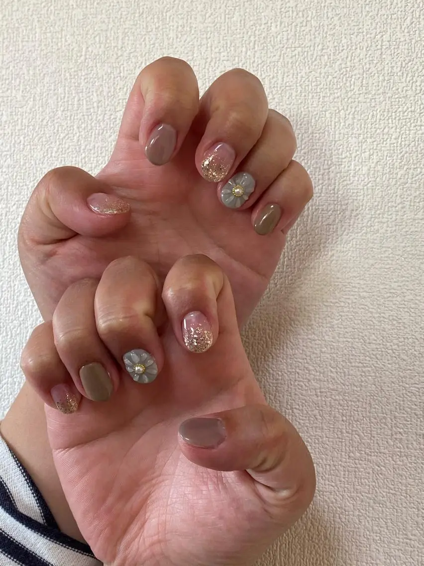 ネイル ぷっくりネイル ハンドネイル 自宅サロン FeelFreeのマツエク・マツパデザイン
