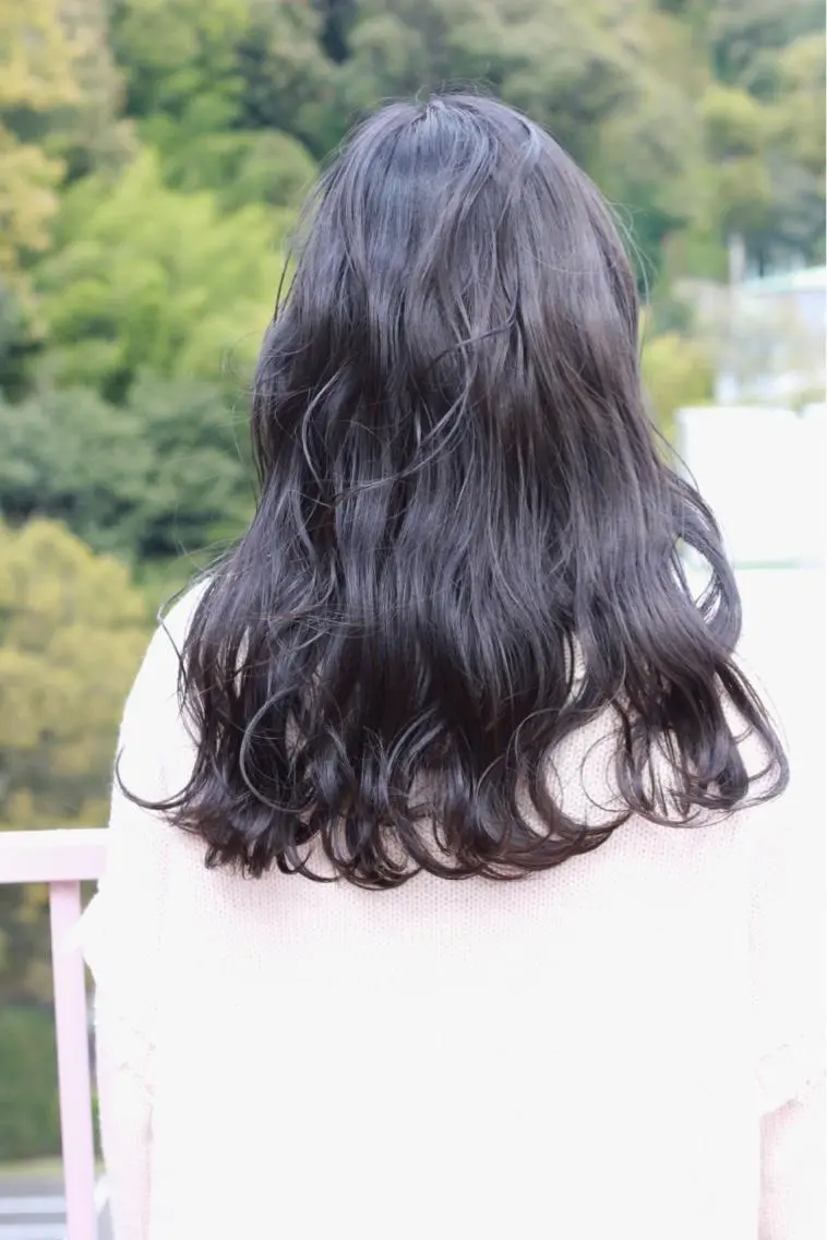 セミロング カラー ブルーカラー ブルージュ ネイビーカラー ヘアカラー Viage （ビアージュ）のヘアスタイル