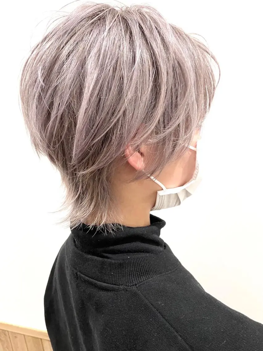 ショート ハイライトバレイヤー ジュ🎨川村聖吾🎨のヘアスタイル