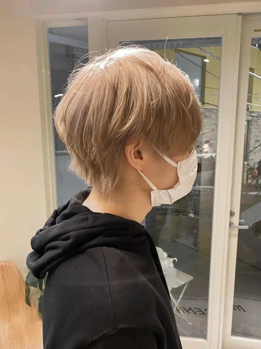 カラー メンズ カット ヘアカラー トリートメント ハイトーン×似合わせ 🌱中川慎之介のヘアスタイル