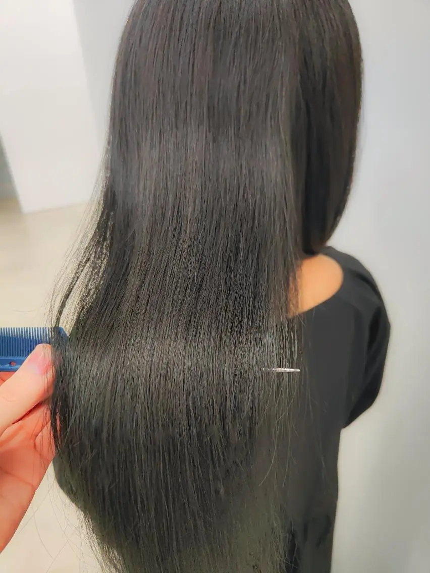 ロング カラー グレージュ オリーブグレージュ オリーブグレー 角谷 貫太郎のヘアスタイル