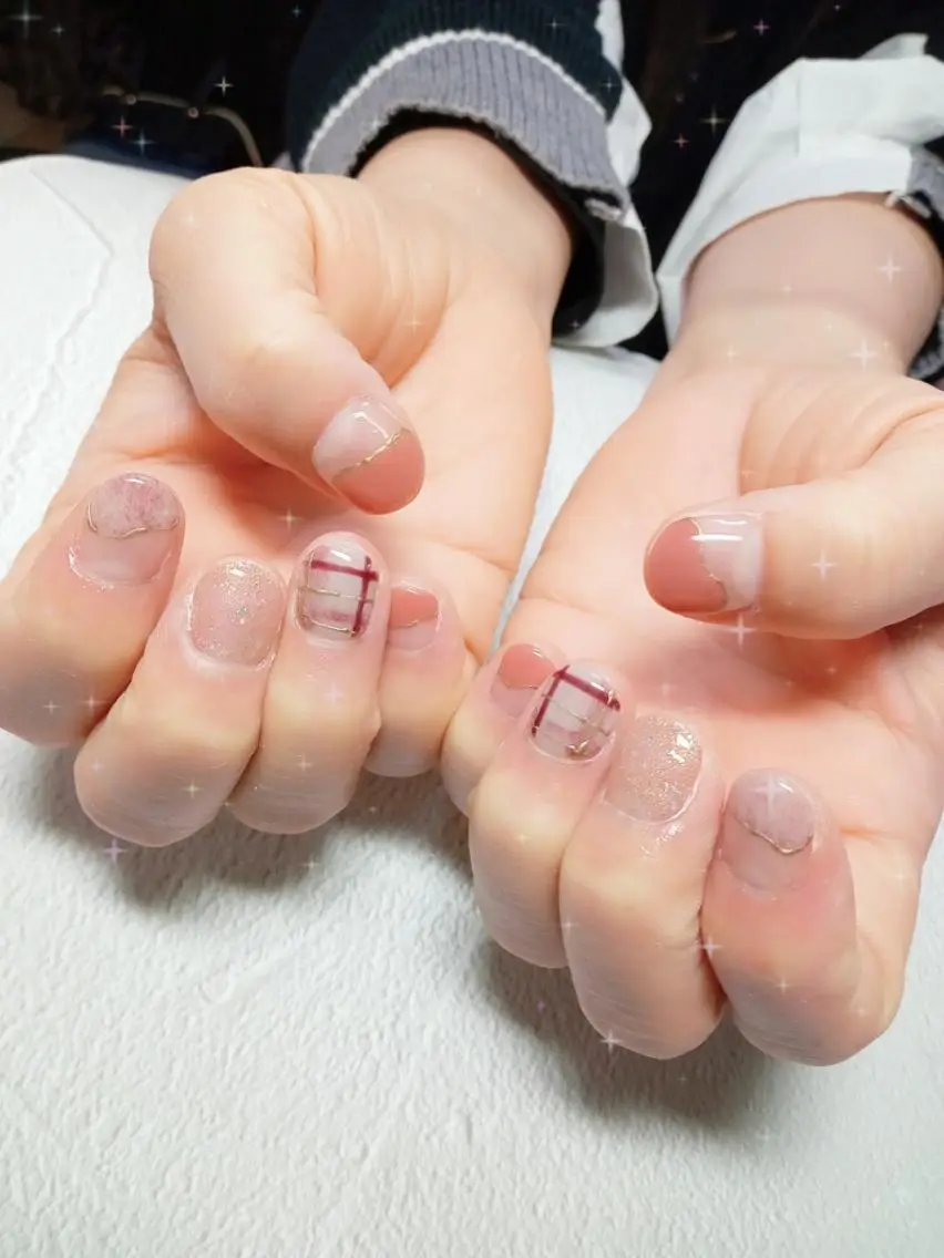 ネイル フレンチネイル キラキラネイル マグネットネイル ビー玉ネイル オフィスネイル flure de neige yukiのネイルデザイン