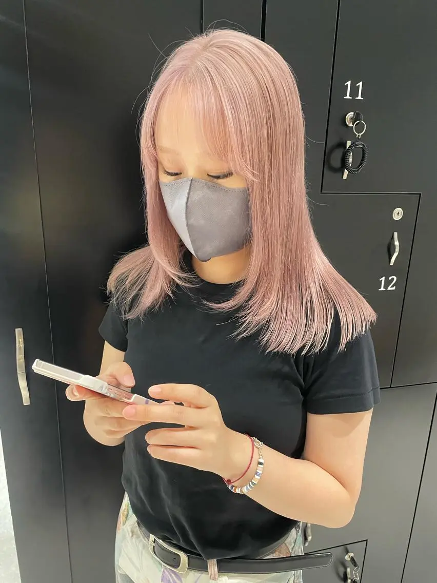 セミロング カラー カット ヘアカラー トリートメント レイヤーカット 🪩yurikaのヘアスタイル