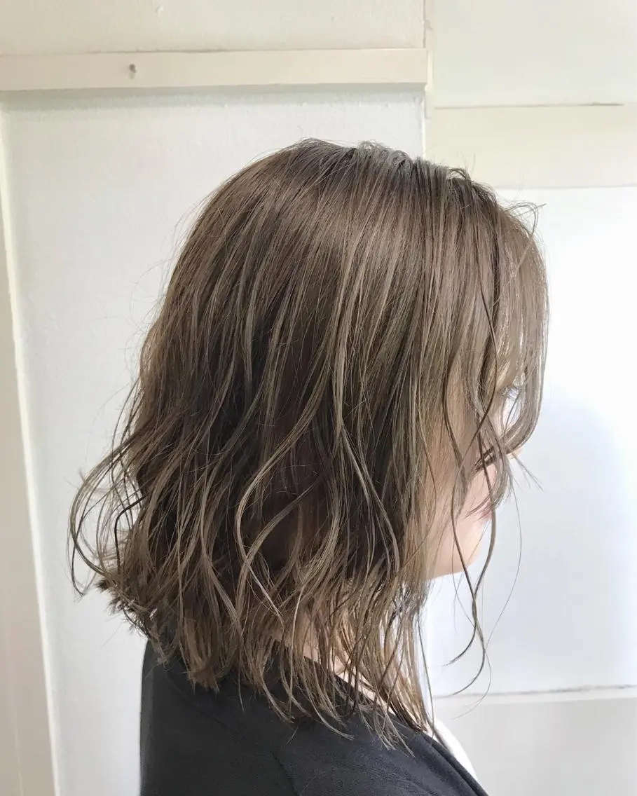 ショート カラー ヘアアレンジ ベージュカラー セピアベージュ カット ヘアカラー トリートメント GiseL天神カラー 髪質改善/ブリーチのヘアスタイル