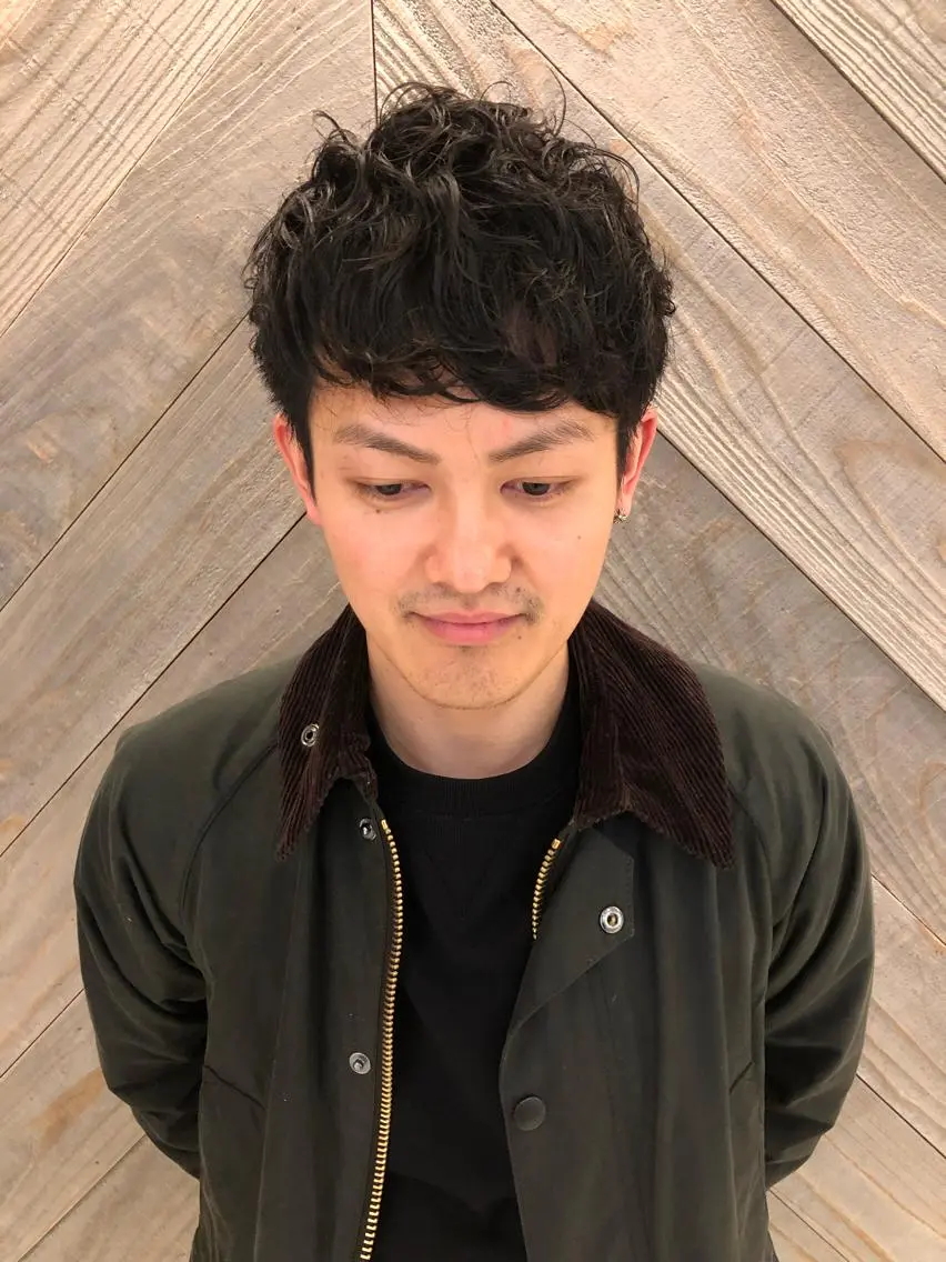 ショート パーマ メンズ カット パーマ トリートメント Lolonois池田 代表 鍜治本颯太のヘアスタイル