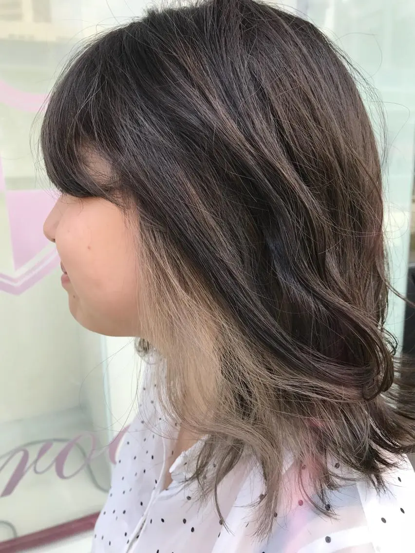ミディアム 斉藤大河 カラー/縮毛矯正のヘアスタイル