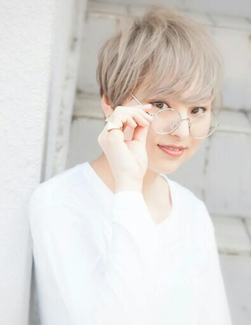 ショート ショートヘア 宇賀治 智のヘアスタイル