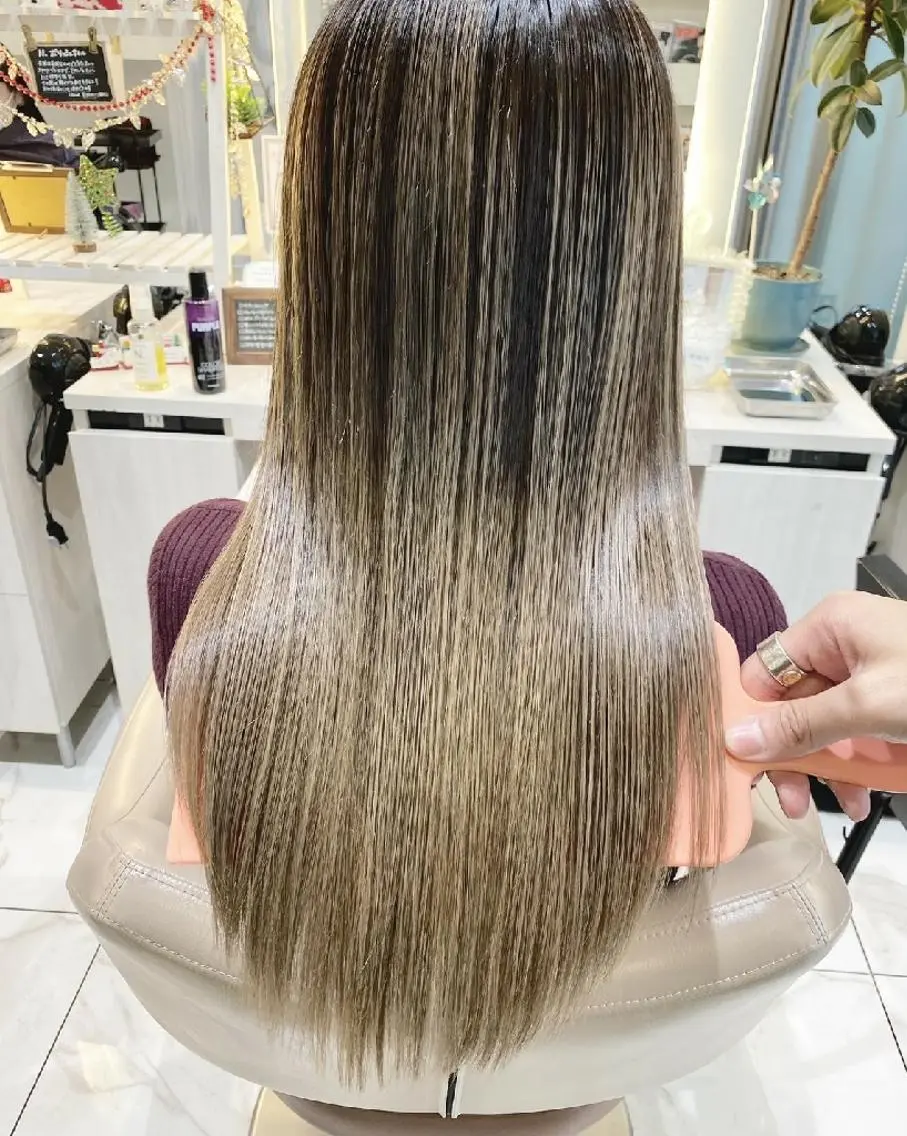 ロング カラー 髪質改善 カット ヘアカラー トリートメント ＡＳＨ大宮/ブリーチ 髪質改善/カラーのヘアスタイル