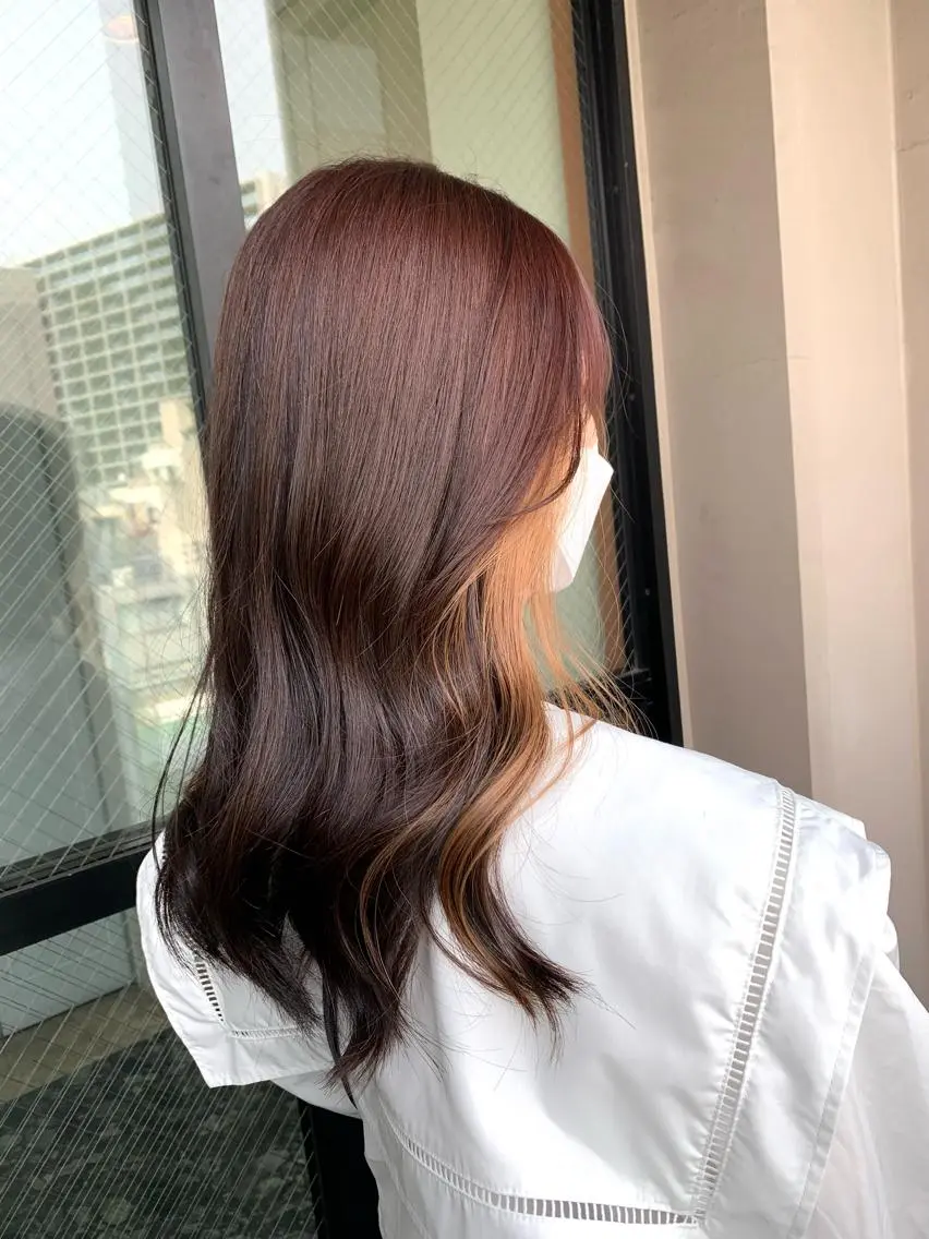 ロング カラー ベージュカラー ブラウンカラー インナーカラー ピンクカラー ピンクブラウン ヘアカラー トリートメント NUMBER 天王寺 🌼yuriのヘアスタイル