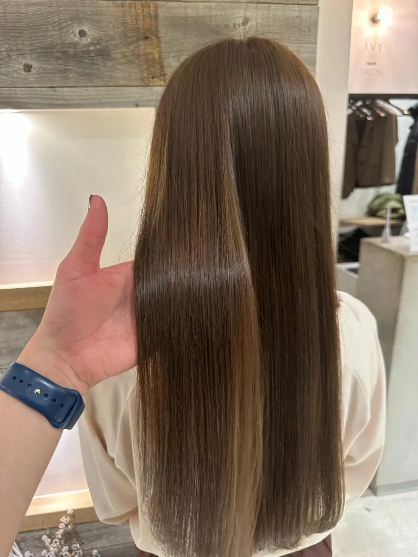 ロング カラー さかもと りくのヘアスタイル