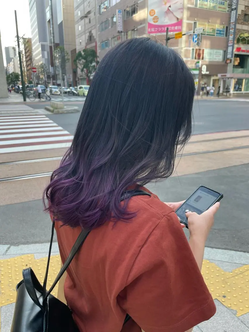 ミディアム カラー 岩戸 新のヘアスタイル