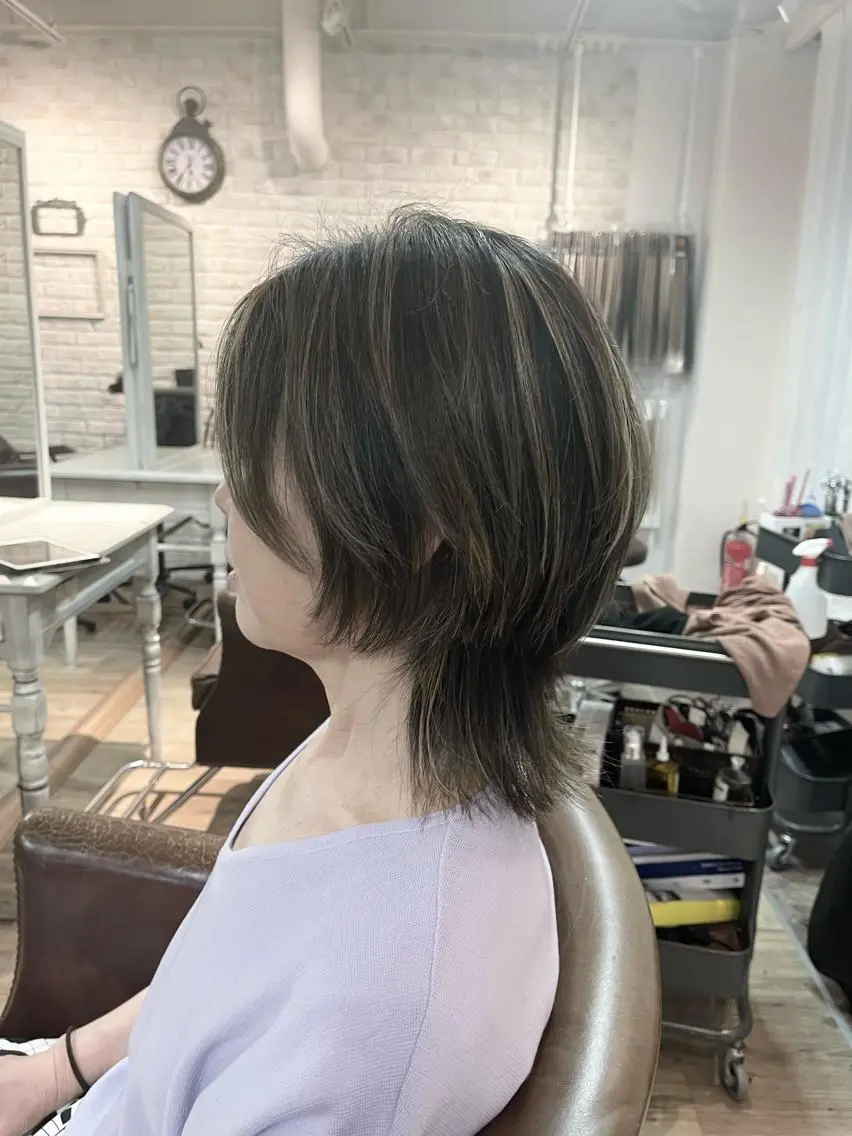 ミディアム ハイライト ウルフカット 艶髪💎美容師 TATSUYAのヘアスタイル