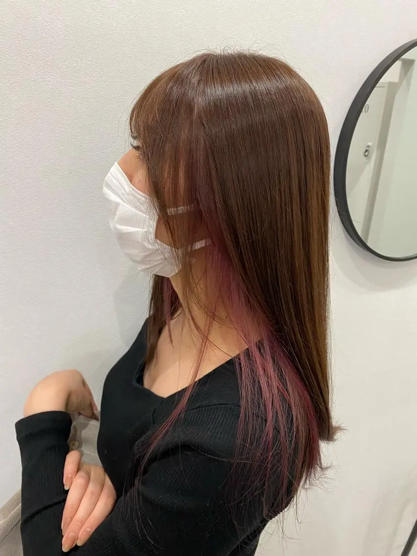 ロング カラー インナーカラー ピンクカラー EleRe さくやのヘアスタイル
