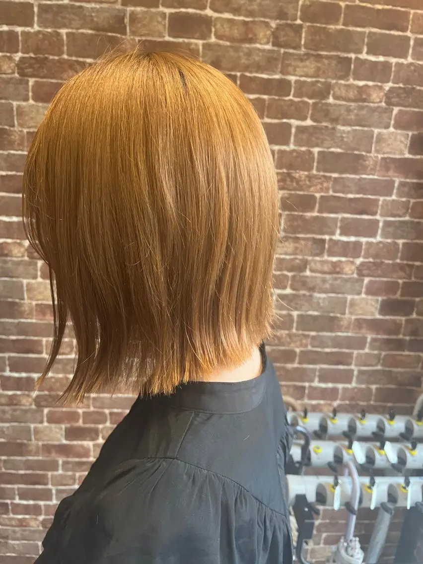 セミロング カラー パーマ ヘアアレンジ メンズ キッズ ネイル マツエク・マツパ アイブロウ 切りっぱなしボブ メンズブリーチ メンズハイトーン メンズ韓国風 黒髪 ヘッドスパ 久木原 ゆりのヘアスタイル