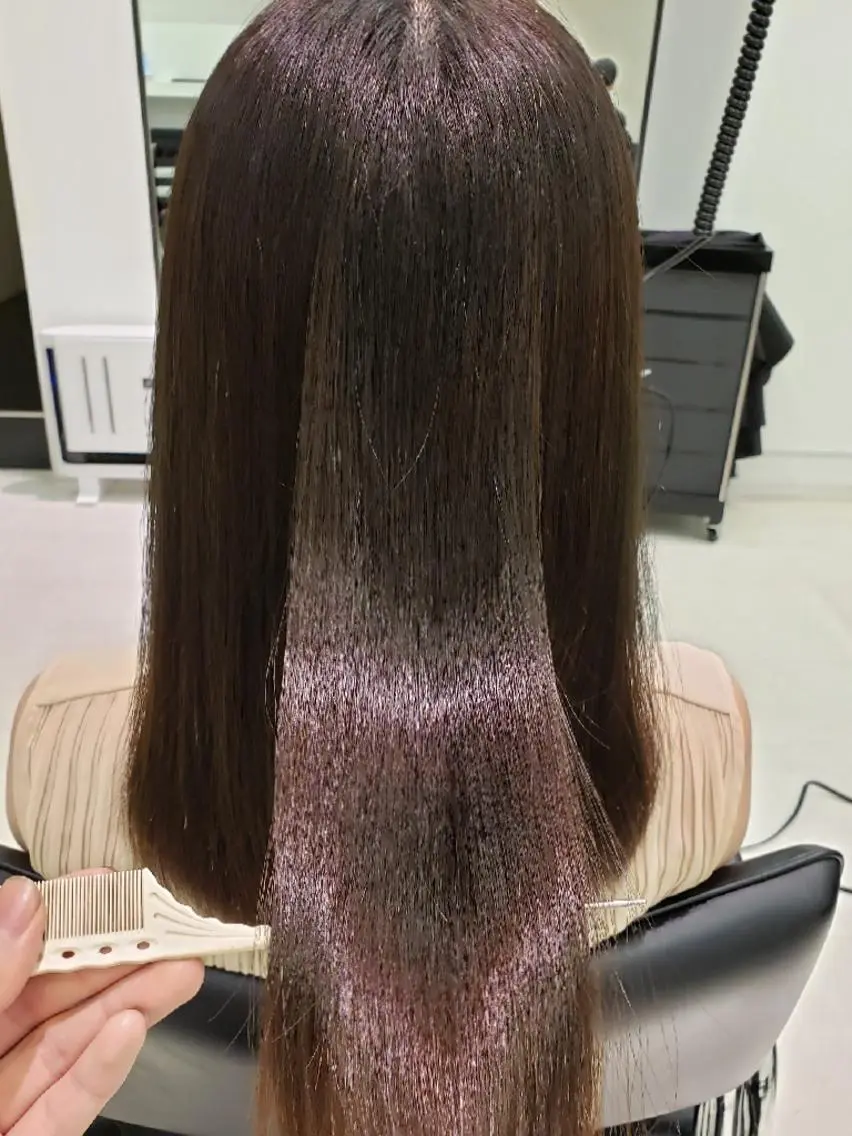 セミロング カラー 💖パーソナル診断 特化YUYA💖のヘアスタイル