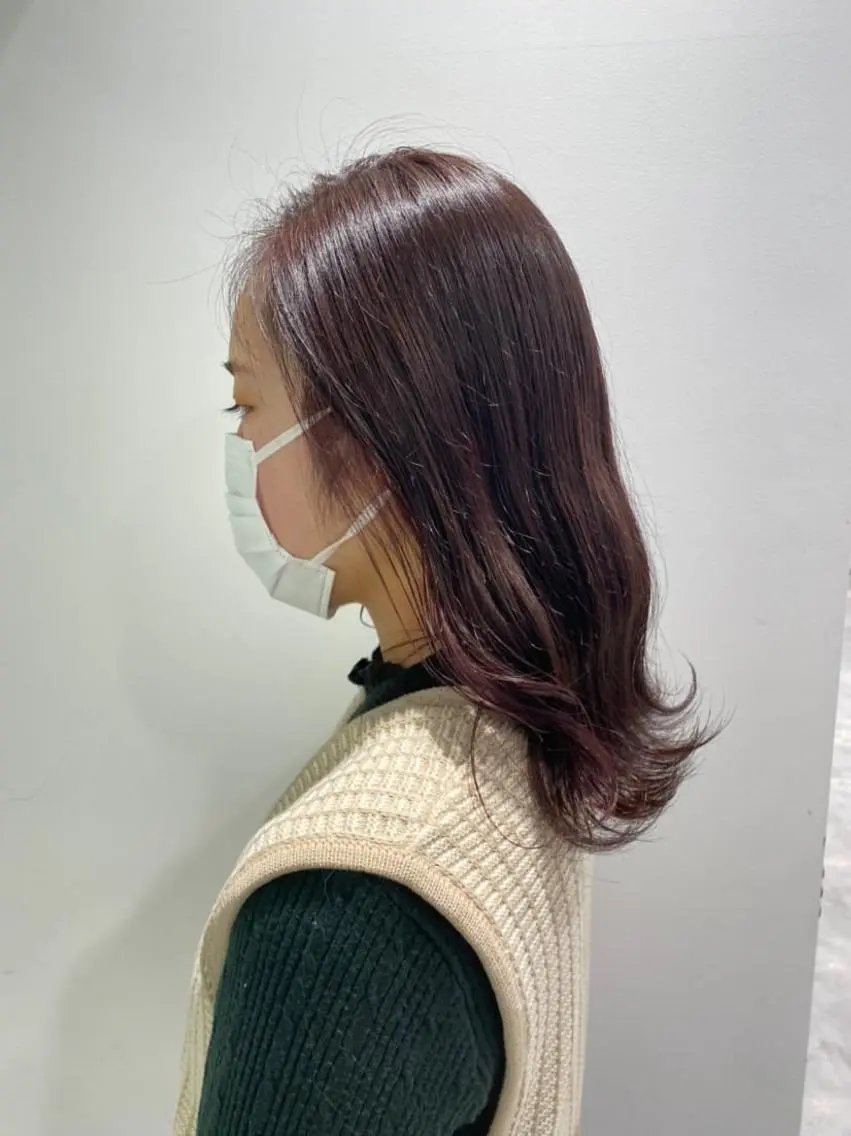 セミロング カラー パーマ ヘアアレンジ ネイル マツエク・マツパ 韓国風ベージュ🤎 赤みなし🌿横浜🤎のヘアスタイル