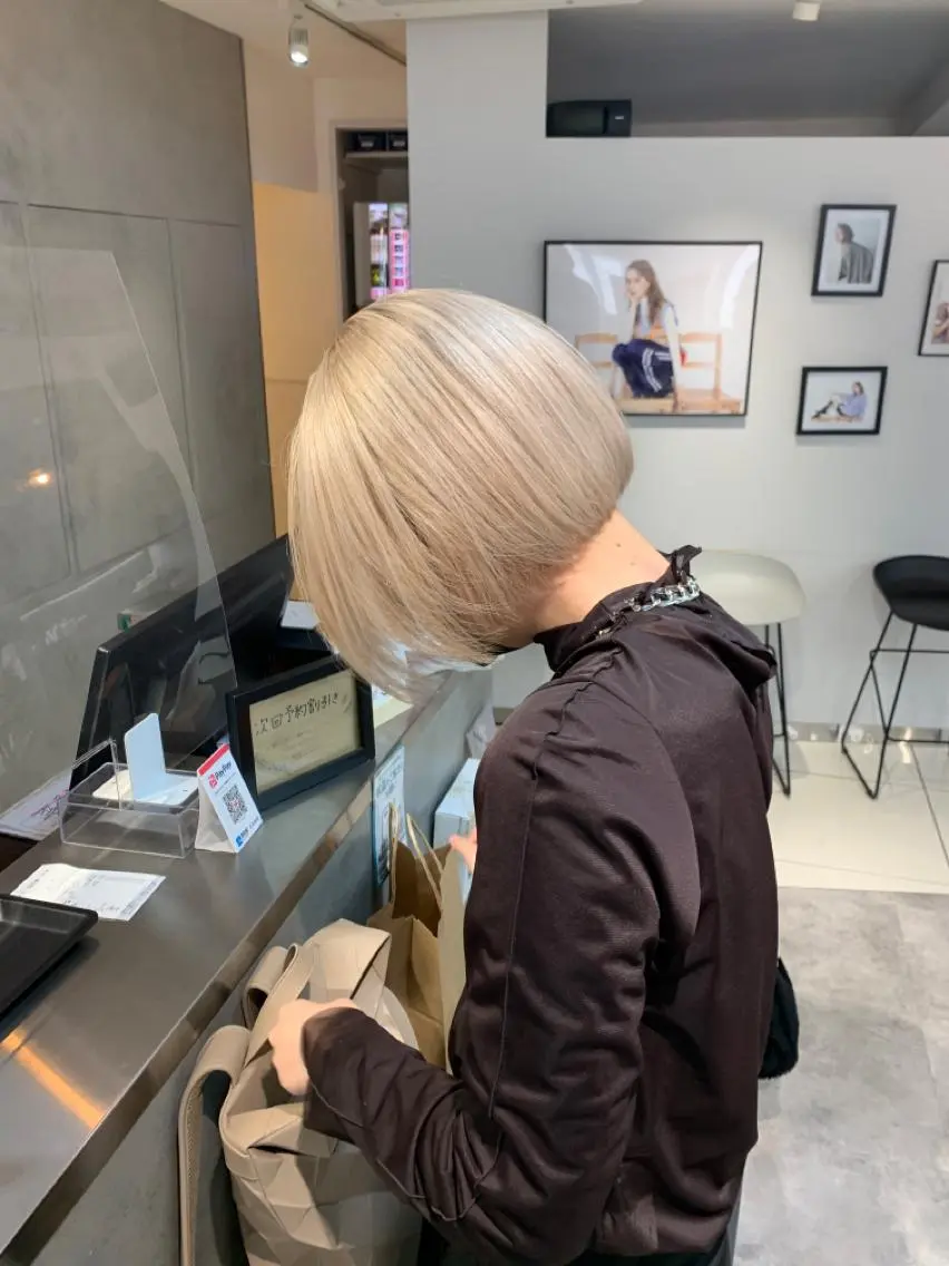 ショート ボブ タカハシ ショウタのヘアスタイル