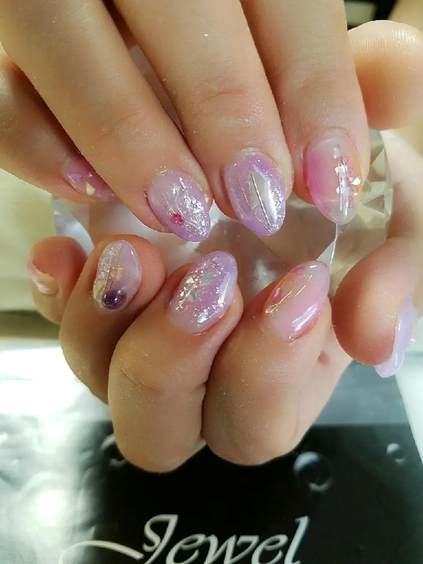 ネイル ニュアンスネイル ＪＥＷＥＬ ＮＡＩＬのネイルデザイン