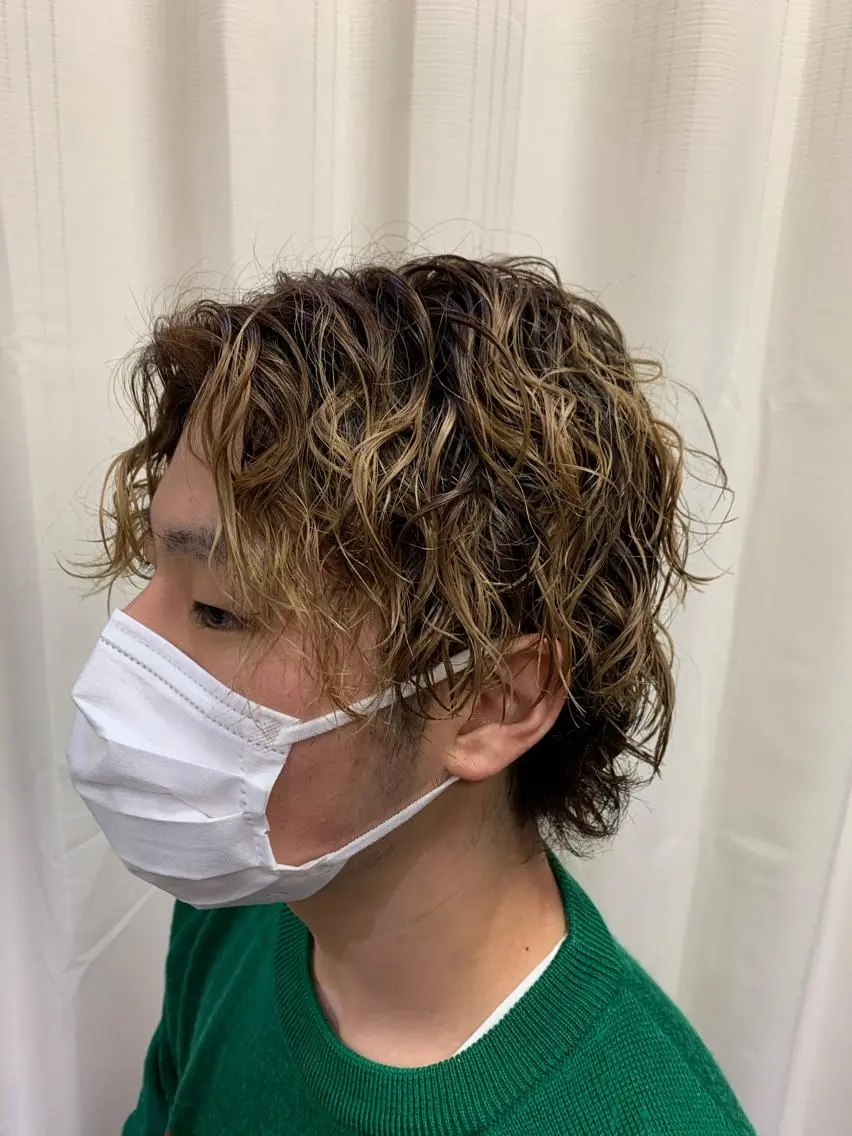 ミディアム パーマ メンズ メンズ特化西村 雄太のヘアスタイル