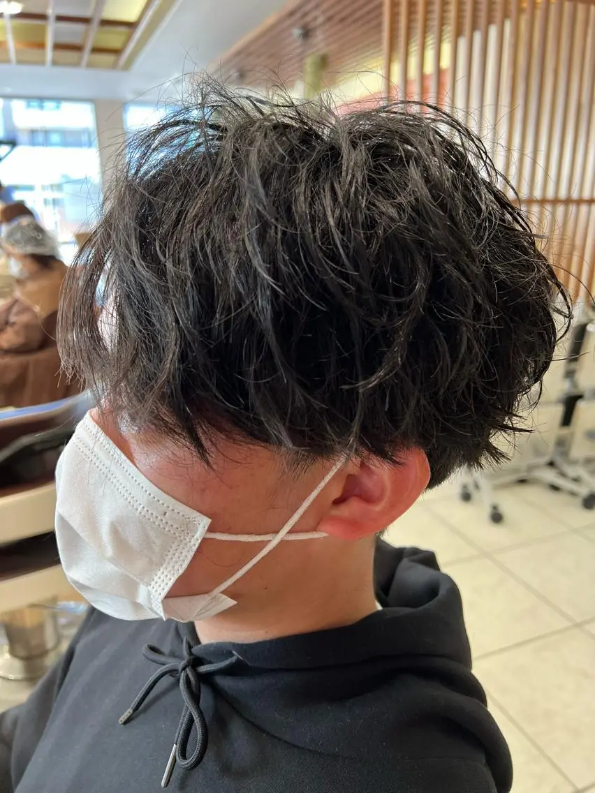パーマ ツイストパーマ パーマ EARTH岩楯 優貴のヘアスタイル