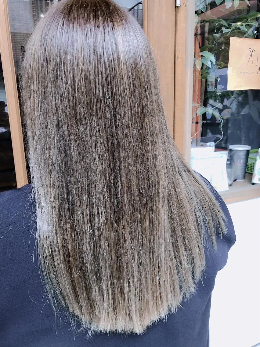 セミロング EYEstylist ·ai MOERIのマツエク・マツパデザイン