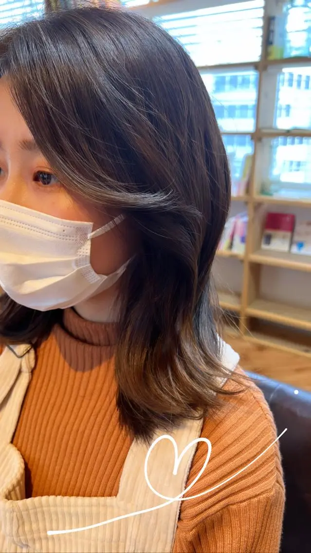 ミディアム カラー ヨシンモリ Topstylist YUKIのヘアスタイル